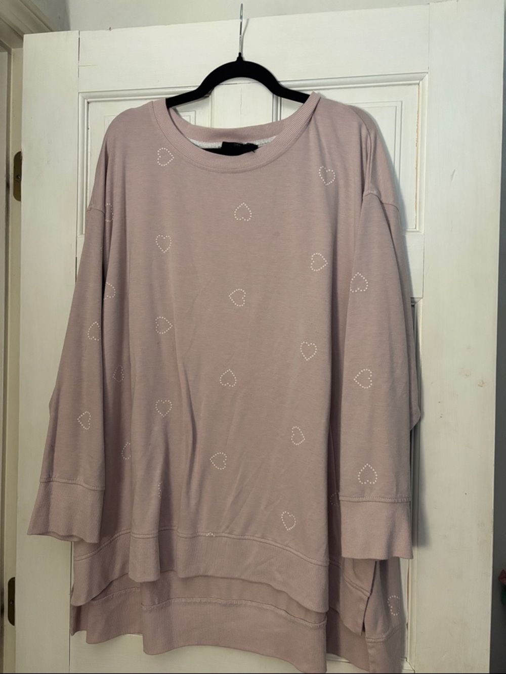 Jane and Delancey Dusty Pink Heart-Stud Sweatshirt